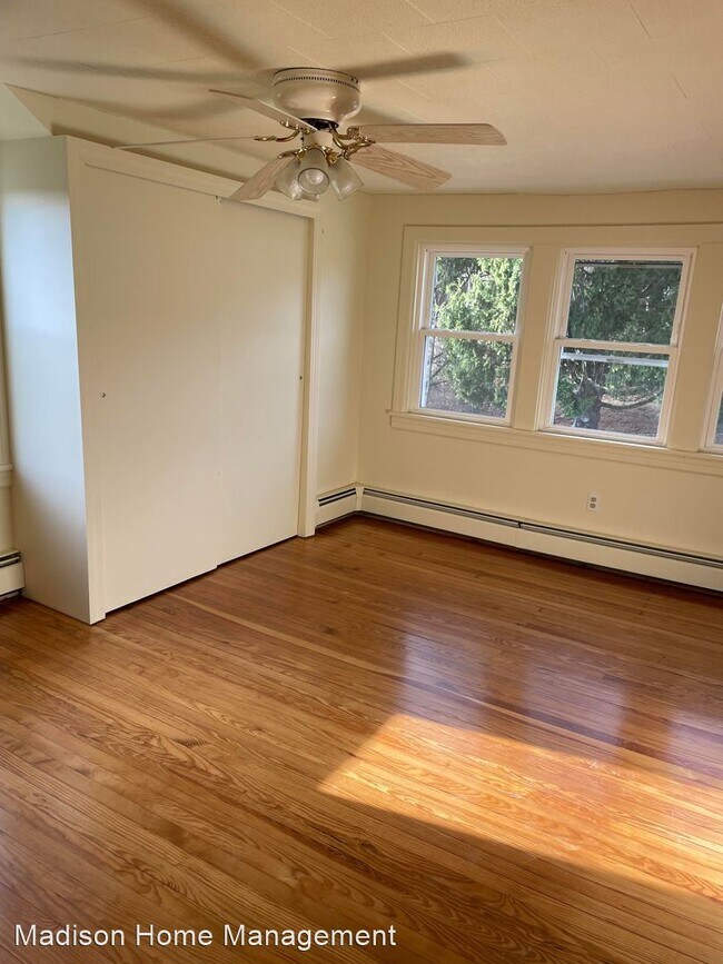 Building Photo - 2 br, 1 bath House - 6154 Vera Cruz Road
