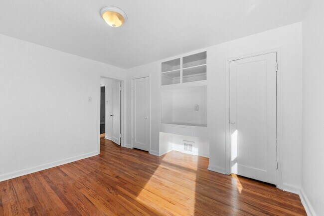 Building Photo - This Renovated Lakewood Ranch is perfect f...