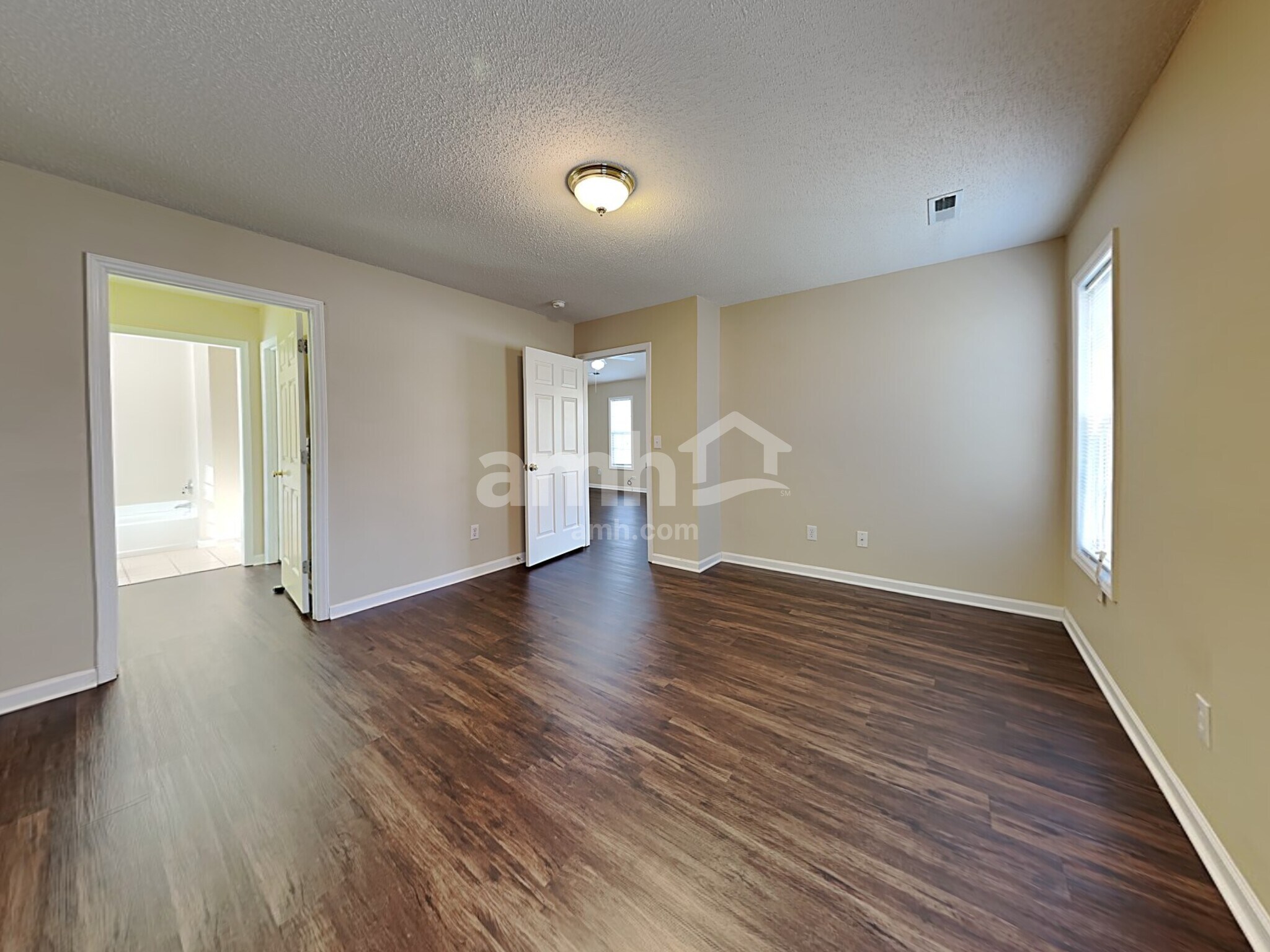 Building Photo - 105 Exeter Ct