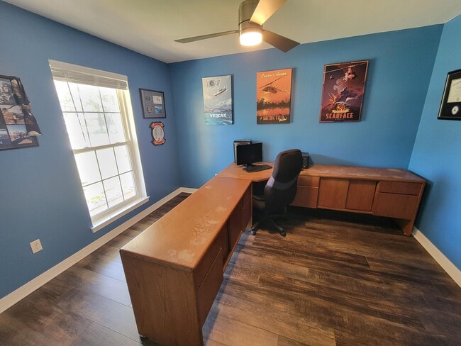 Building Photo - 3902 India Cove