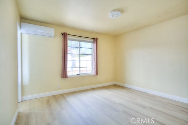 Building Photo - 1343 Electra Ave