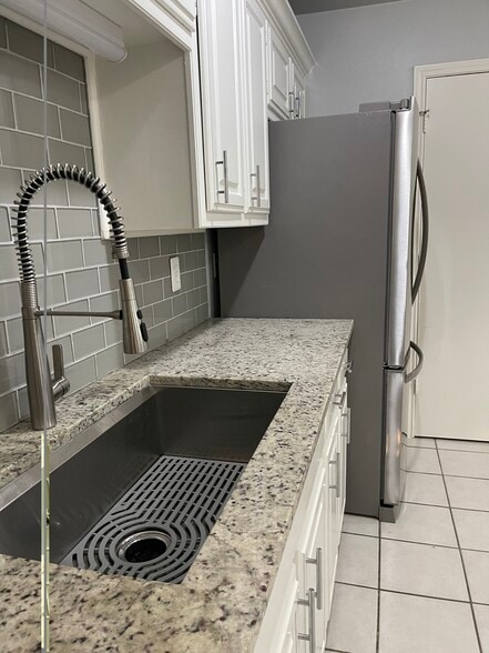 Building Photo - 1508 Nest Pl
