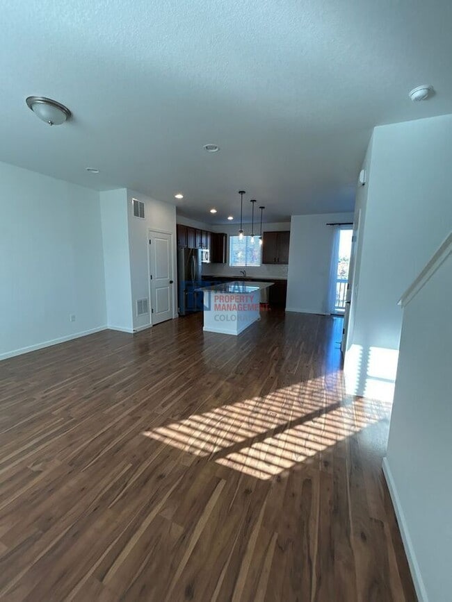 Building Photo - 5552 Canyon View Dr