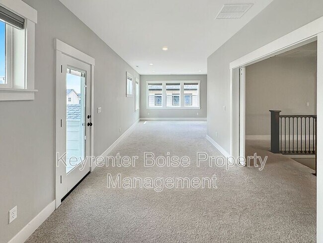 Building Photo - 8081 W Brooks Dr
