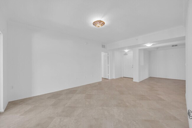 Building Photo - 4907 Midtown Ln