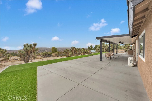 Building Photo - 2128 Pheasant Rd