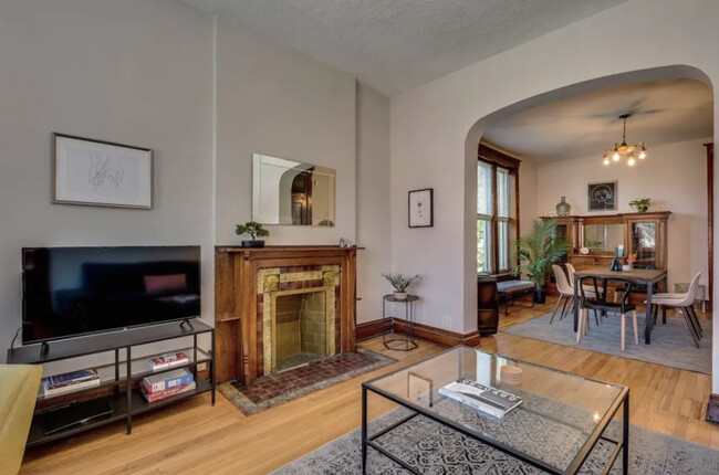Building Photo - 2701 W Haddon Ave