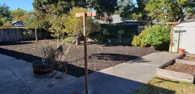 Building Photo - Excellent, Well Preserved and Restored 3 Bedroom Home - Available Soon!