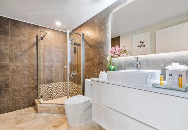 Building Photo - 2889 McFarlane Rd