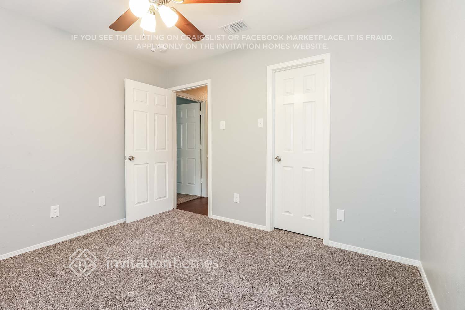 Building Photo - 3803 Double Oak Ln
