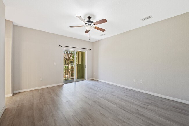 Building Photo - Spacious 3-Bedroom Townhome with 2.5 Baths | 2,035 Sq. Ft. in Homestead
