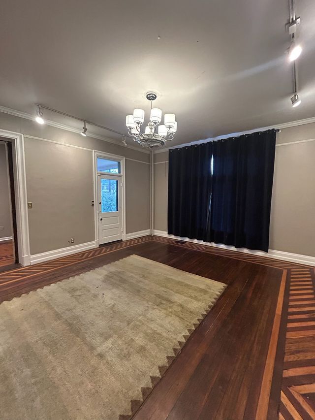 Building Photo - 644 Dayton St