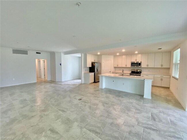 Building Photo - 6015 Ellerston Wy