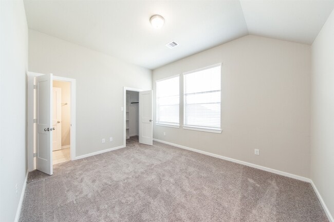 Building Photo - 4031 Maple Glen Dr
