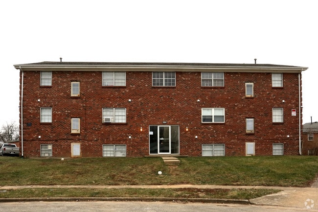 Building Photo - Courtside Apartments
