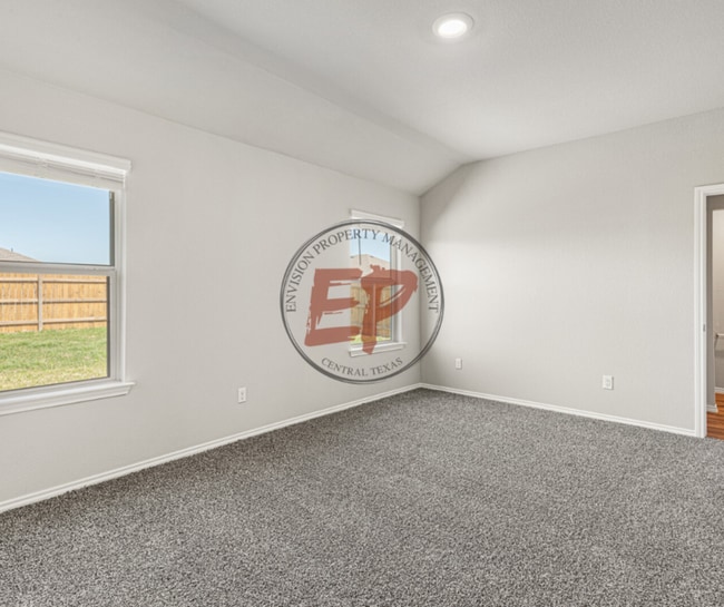 Building Photo - 7113 Llano Dr