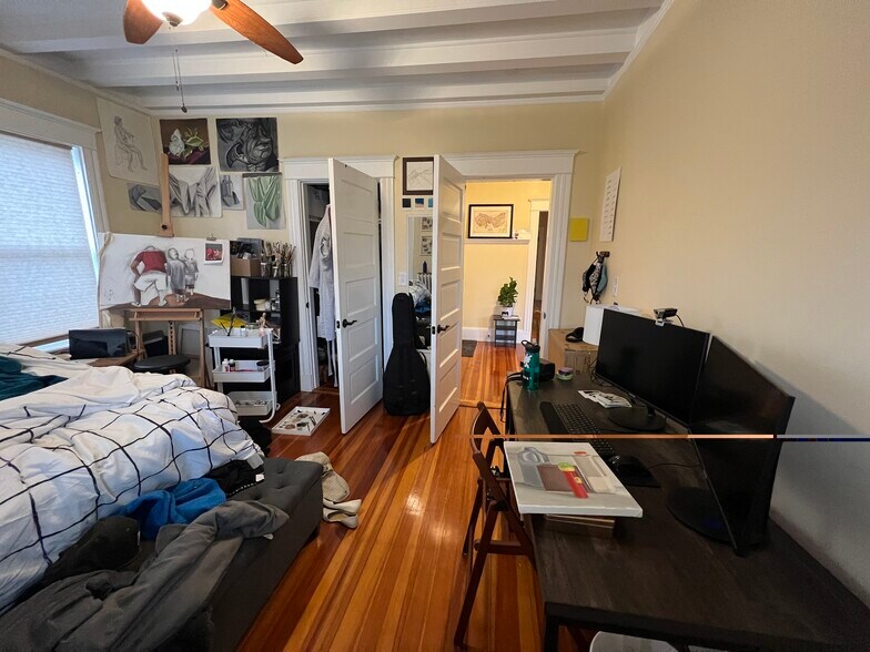 Building Photo - 121 Liberty Rd