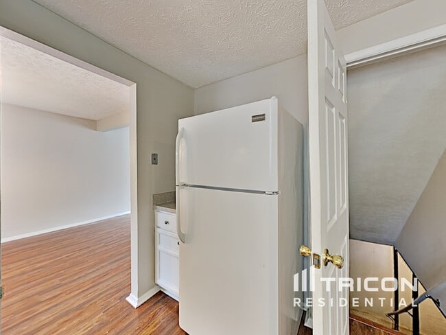 Building Photo - 4928 Rockborough Trail NW