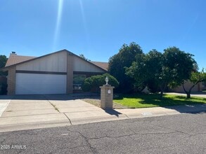 Building Photo - 3431 W Helena Dr