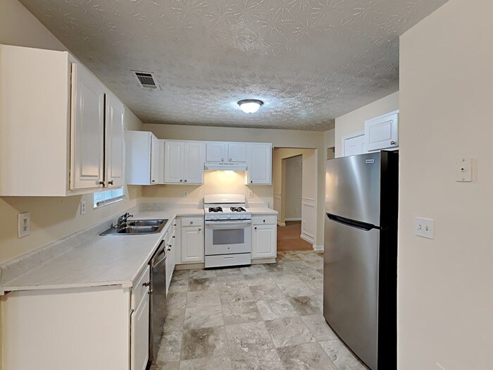 Building Photo - 2895 Arden Ridge Dr
