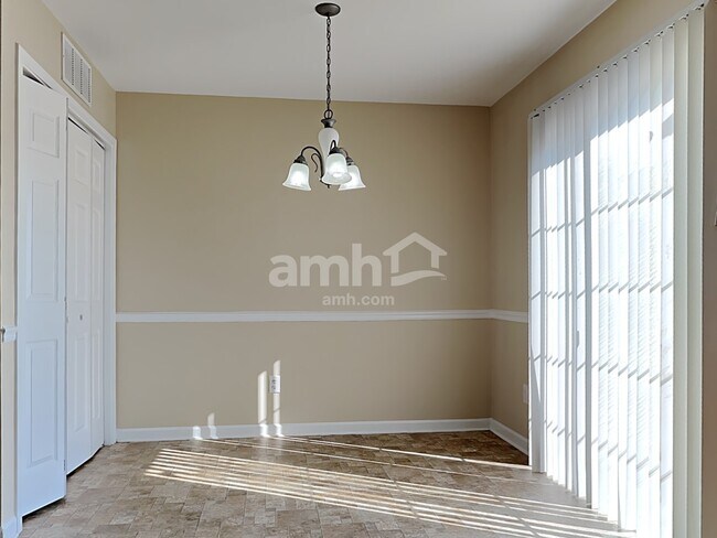Building Photo - 4022 Tarrant Trace Cir