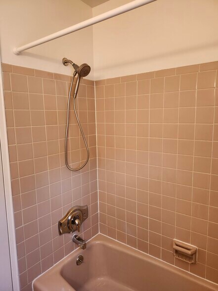 Building Photo - 2467 NJ-10