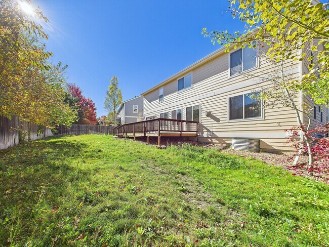 Building Photo - 7765 Lebrun Ct