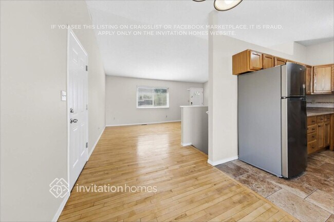 Building Photo - 7210 Shavano Ct