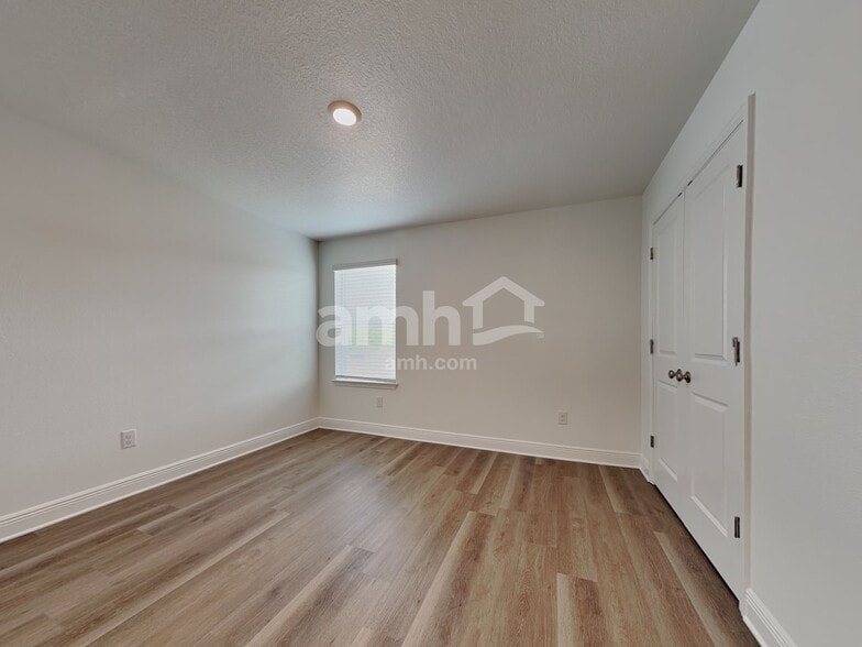 Building Photo - 6786 Atlantic Bch Ave