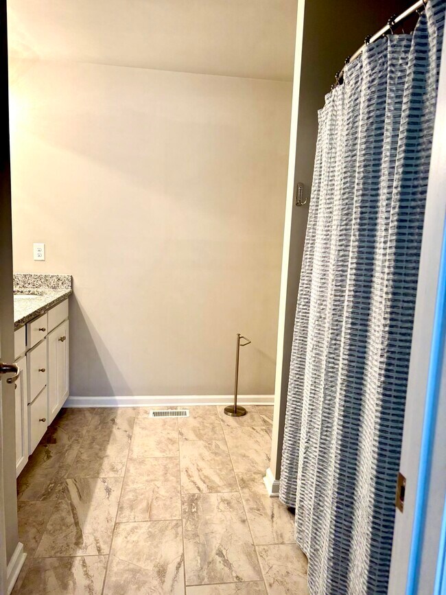 Building Photo - 312 Hannah Todd Pl