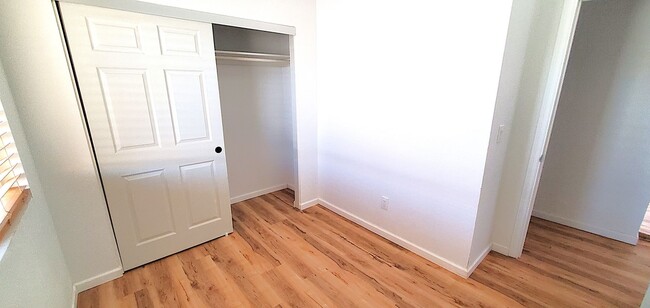 Building Photo - Beautifully 3-bedroom, 1-bathroom apartment