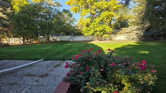 Building Photo - BEAUTIFUL 4 BED 3 BATH HOME FOR RENT