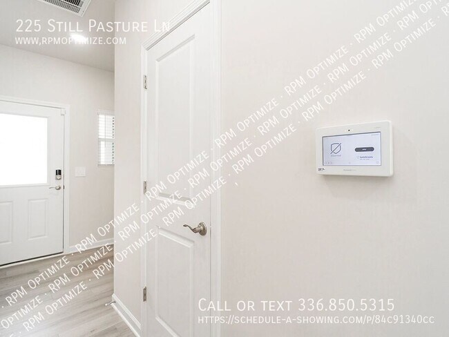 Building Photo - 225 Still Pasture Ln