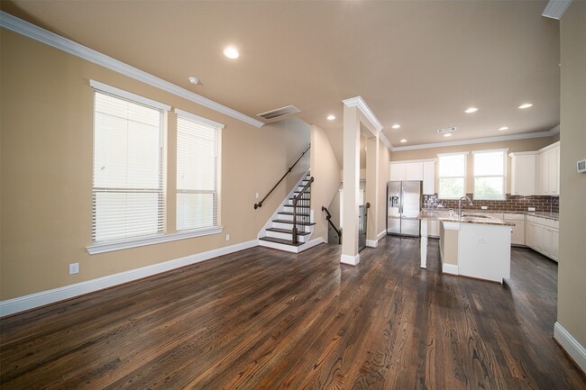 Building Photo - 1231 Creekside Acres Ct