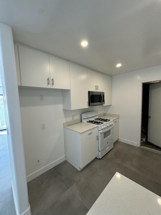 Building Photo - 32525 Monte Vista Rd