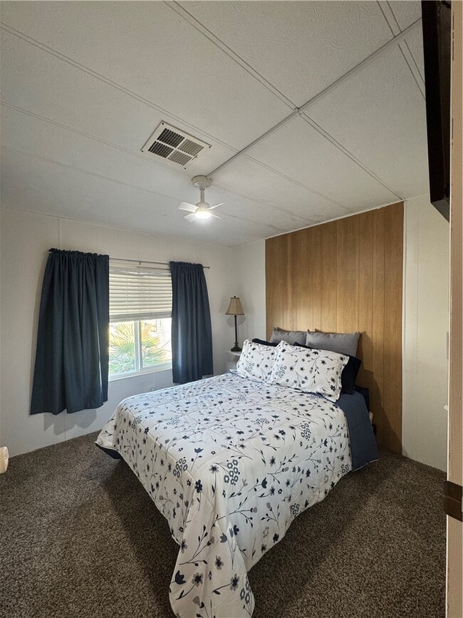 Building Photo - 7866 Meadowlark St