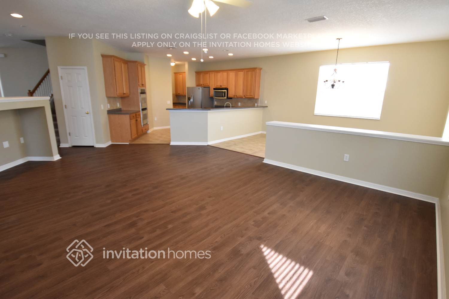 Building Photo - 11135 Golden Silence Dr