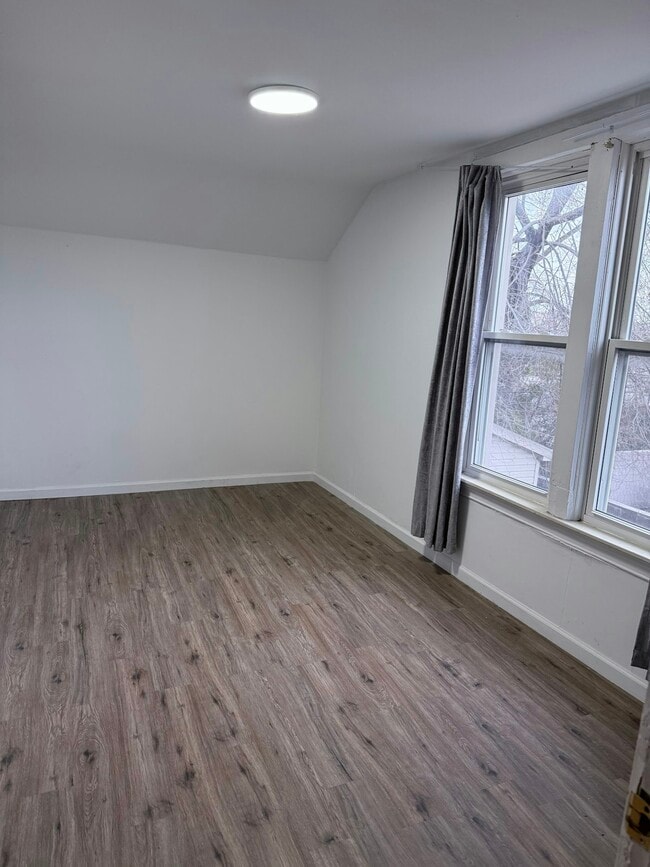 Building Photo - 43 Southbound Gratiot Ave