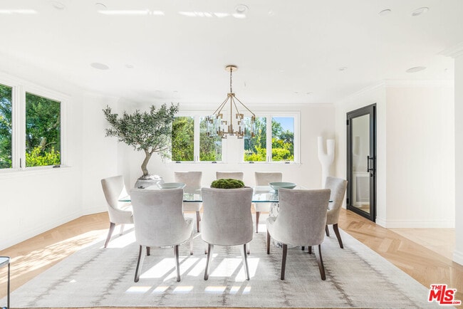 Building Photo - 1900 Bel Air Rd