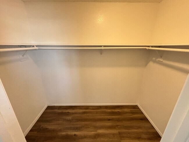 Building Photo - 2036 N Crawford St