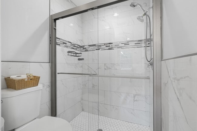 Building Photo - 6791 Lantern Key Dr