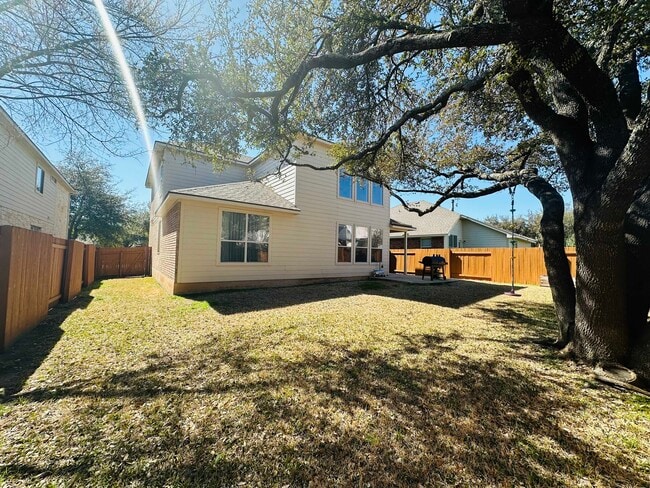 Building Photo - 3724 Pine Needle Cir