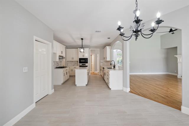Building Photo - 4804 Appleridge Dr