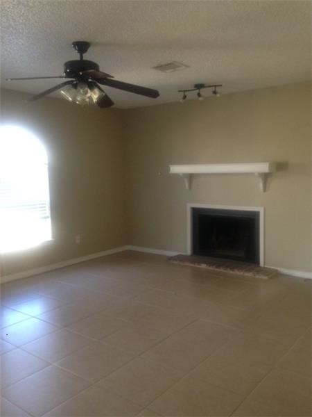 Building Photo - 3800 Morrison Dr