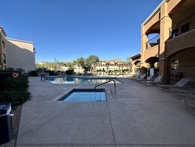 Building Photo - 14575 W Mountain View Blvd