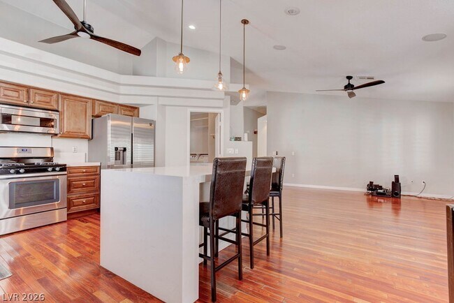 Building Photo - 5729 Janell Dr