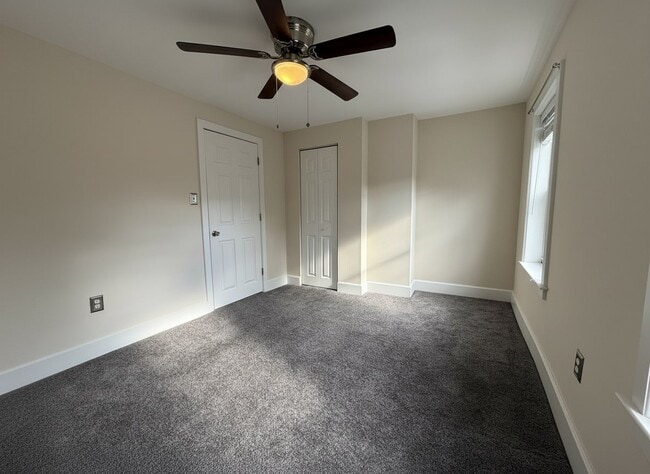 Building Photo - 2214 Memphis St