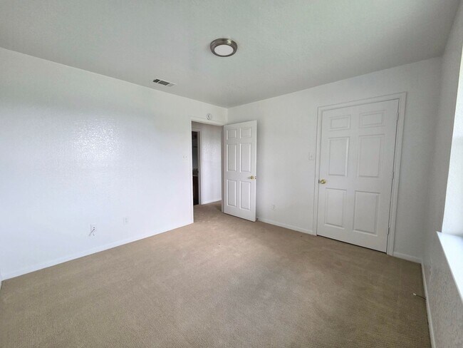 Building Photo - NEW IN MANAGEMENT - AVAILABLE NOW!