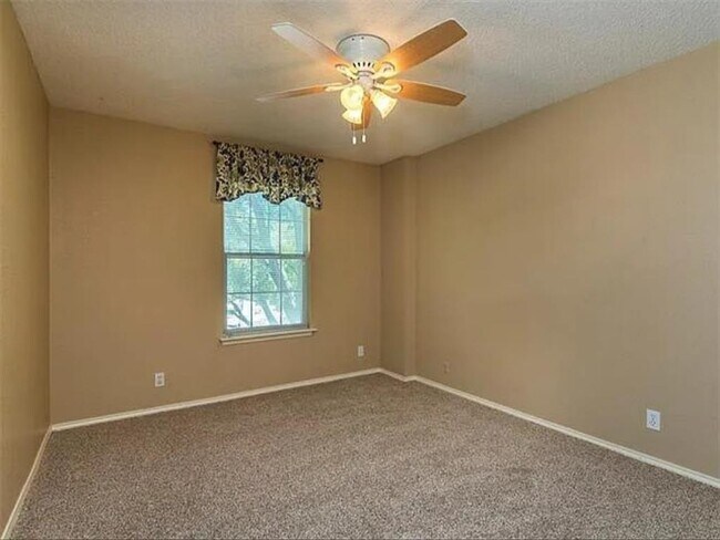 Building Photo - 16303 Ascent Cove