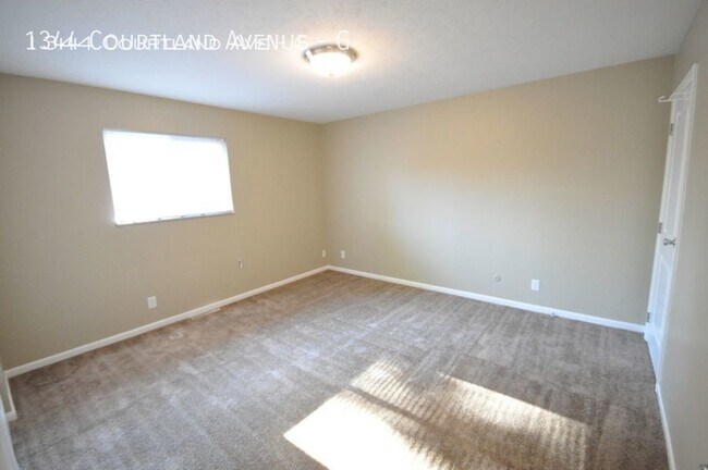 Building Photo - 1344 Courtland Ave